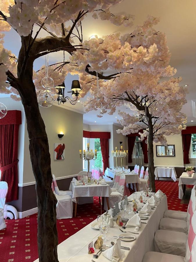 Old Rose And Crown Hotel Birmingham Rubery Esterno foto