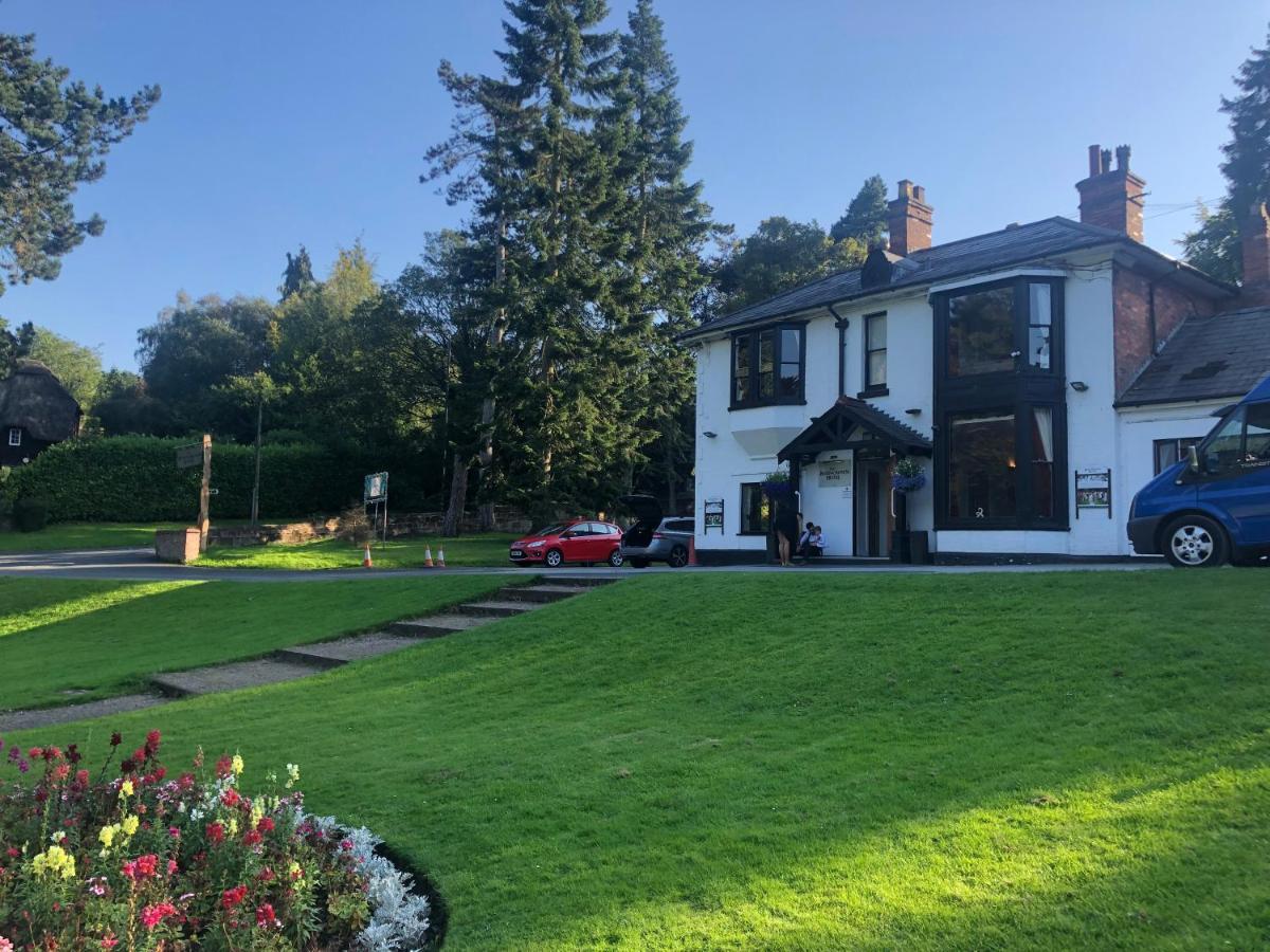 Old Rose And Crown Hotel Birmingham Rubery Esterno foto